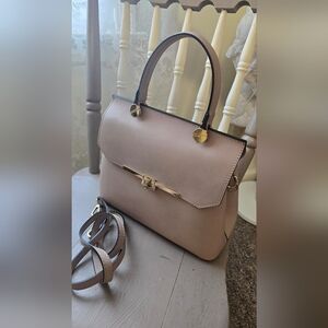 ITALIAN Elegant Beige Handbag 100% LEATHER